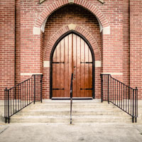 Delaware sexual abuse lawyers report that abusive priests remain on diocese payroll in DE & PA.